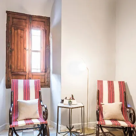 Manuel De La Capilla Hotel Arbuniel