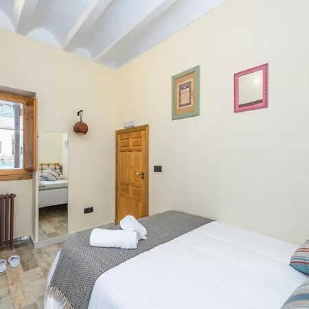 Manuel De La Capilla Hotel